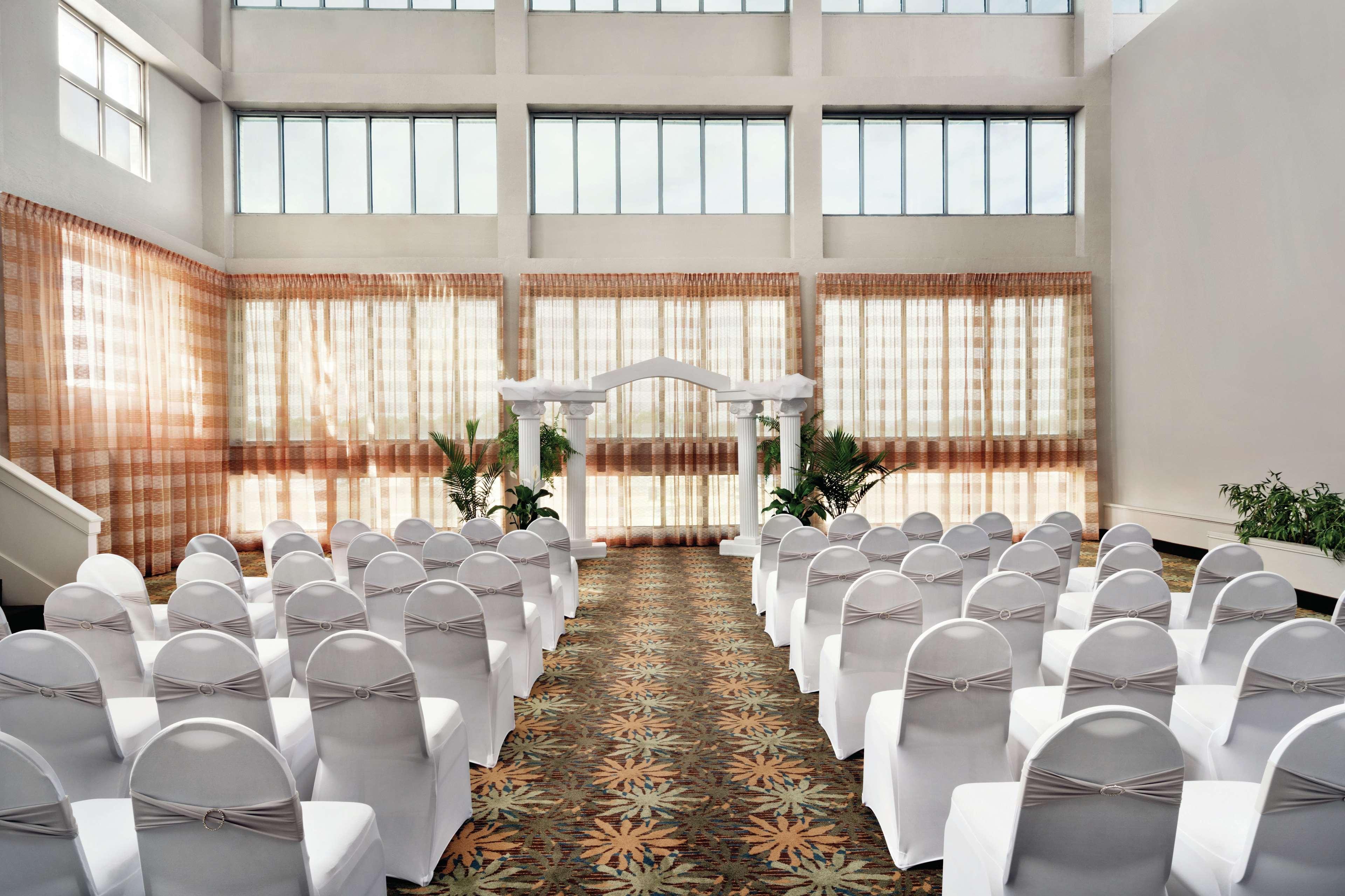 Embassy Suites Brunswick Dış mekan fotoğraf