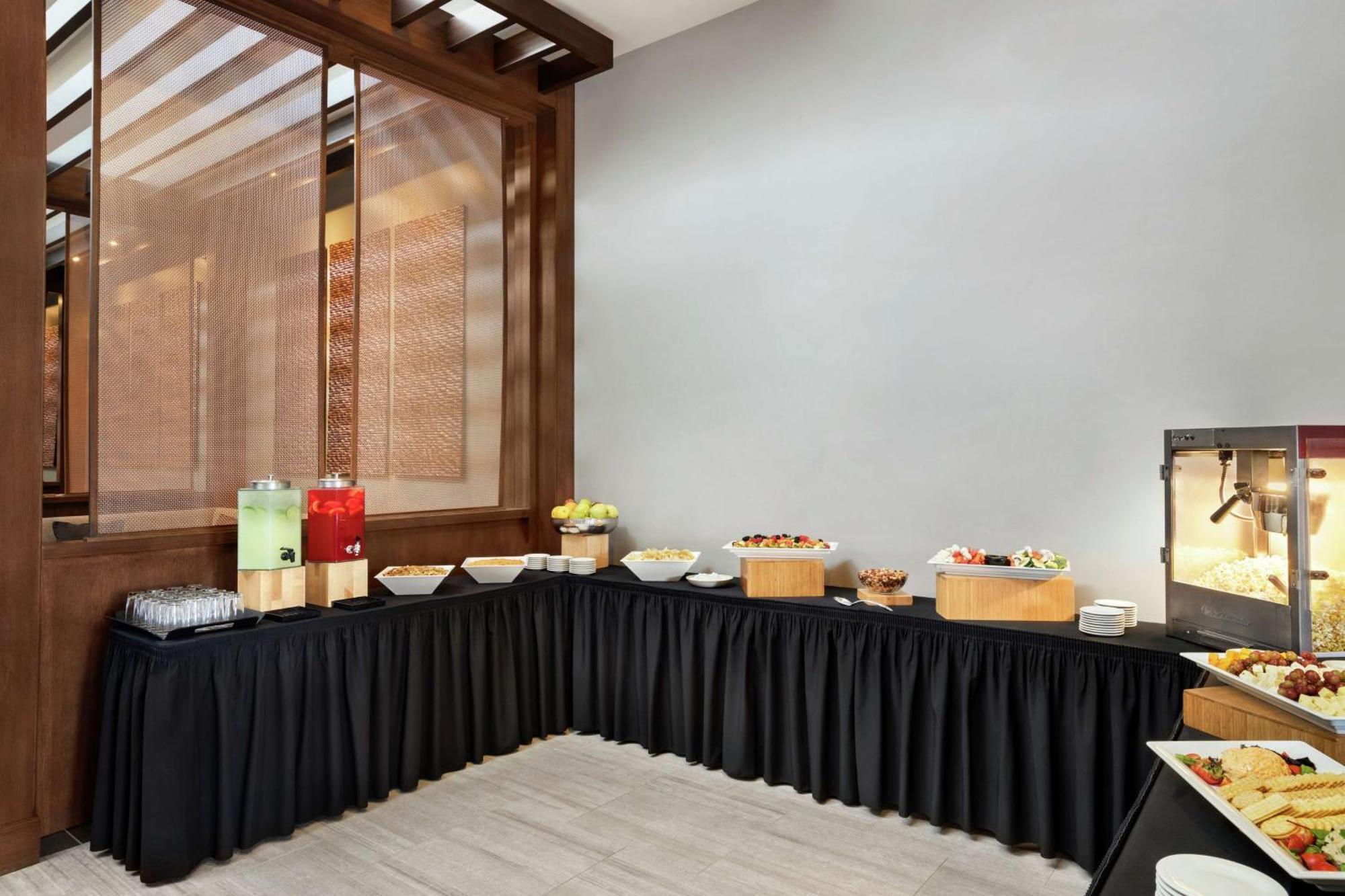 Embassy Suites Brunswick Dış mekan fotoğraf
