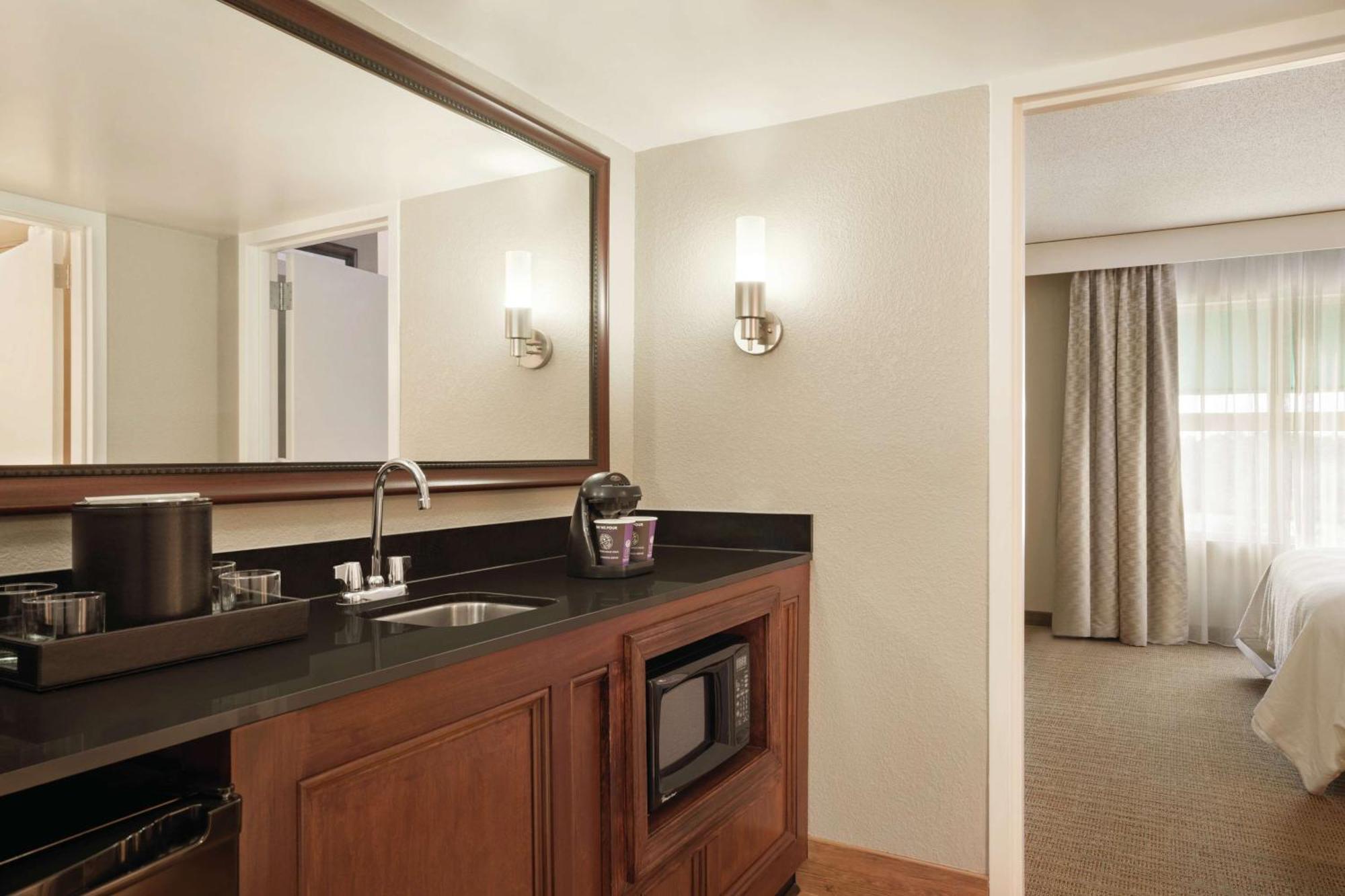 Embassy Suites Brunswick Dış mekan fotoğraf
